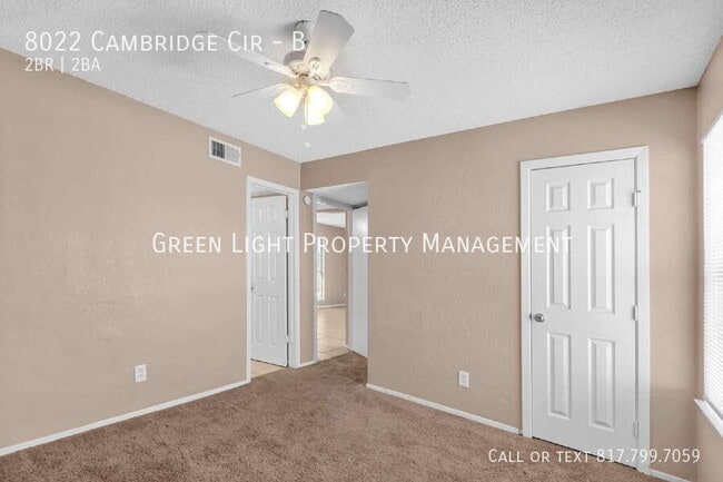 Building Photo - 8022 Cambridge Cir