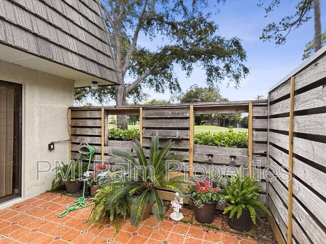 Building Photo - 1608 16th Terrace