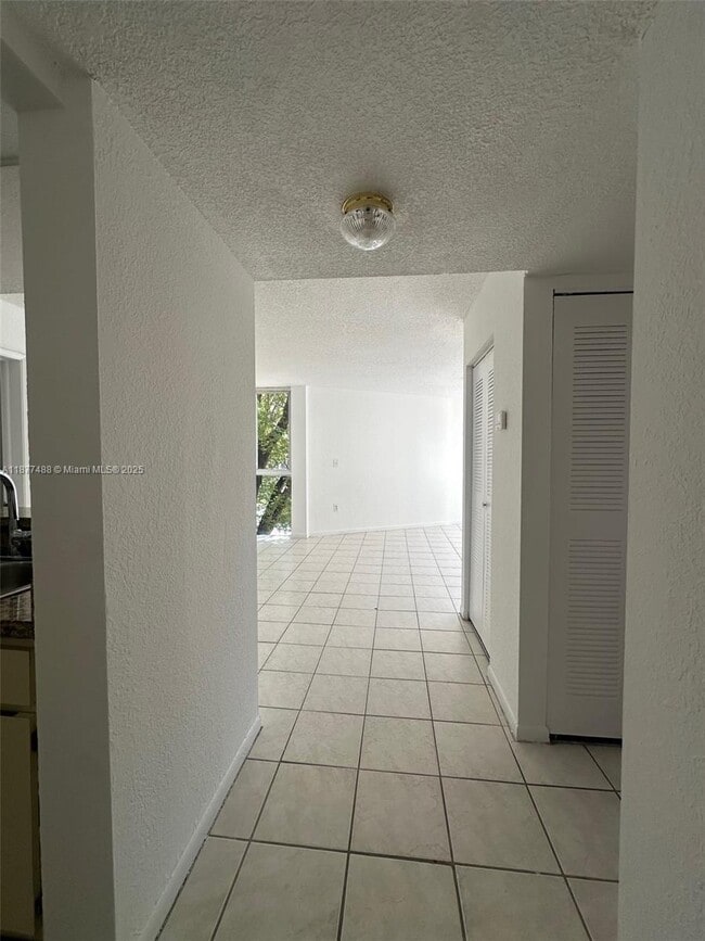 Building Photo - 7125 NW 186th St