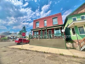 Building Photo - 433-435 W Silver