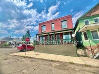 Building Photo - 433-435 W Silver