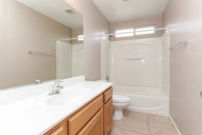 Building Photo - 3342 Villa Fiori Ave