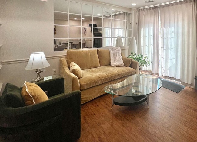 Building Photo - 11874 Sunrise Valley Dr