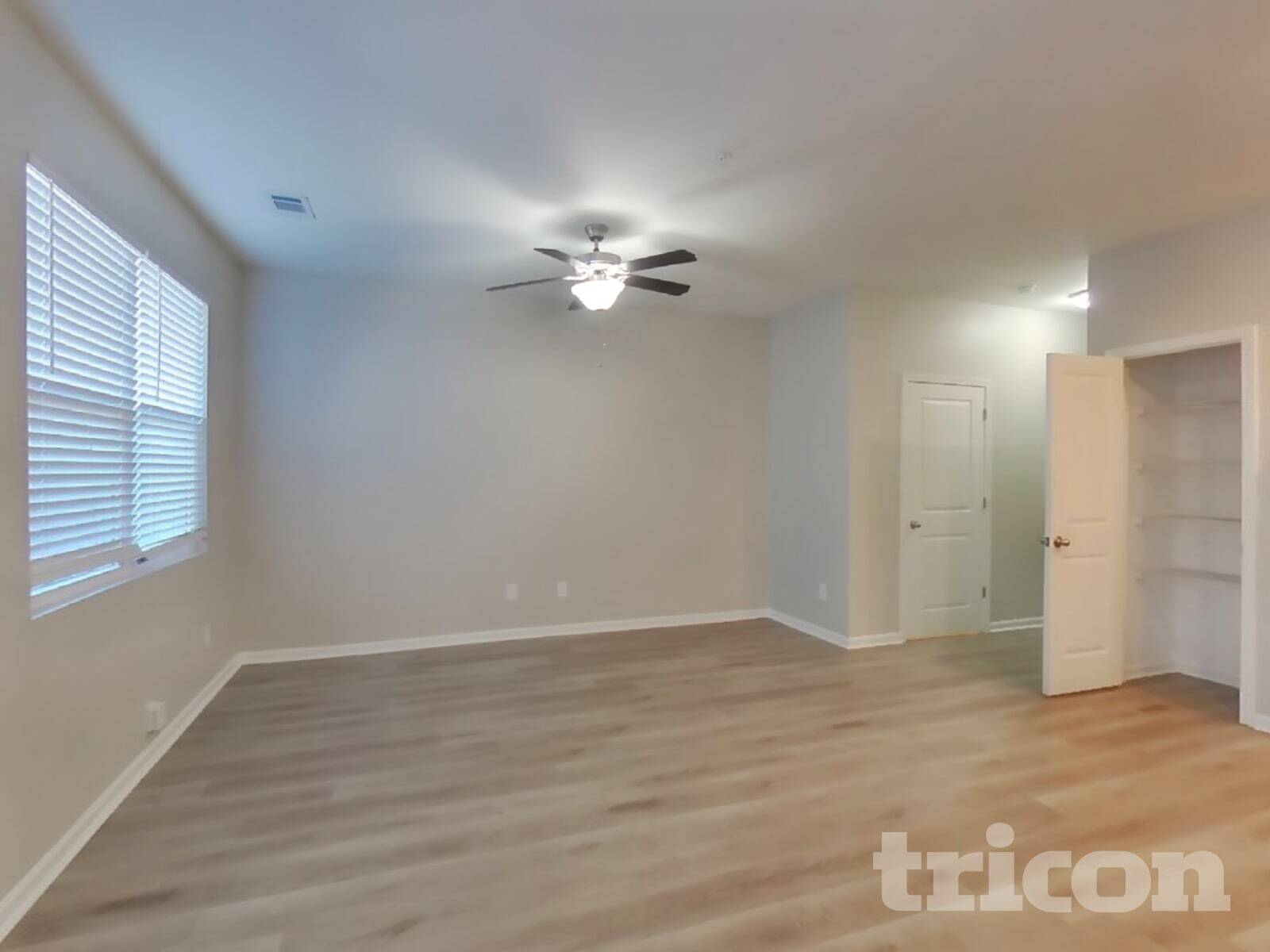 Building Photo - 11940 Fuller St