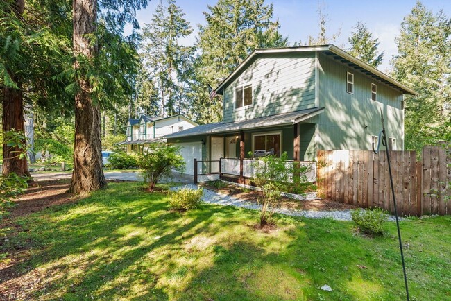 Building Photo - Clearwood Community Home in Yelm For Rent!...