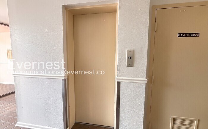 Building Photo - 8421 Hearth Dr