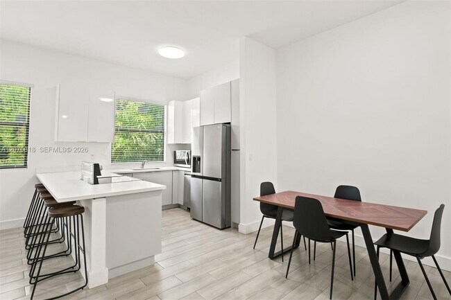 Building Photo - 1544 NW 59th St