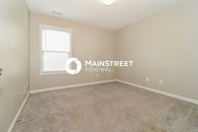 Building Photo - 5 Bedroom Pet-Friendly Home in Hiram, GA with Main Street Renewal