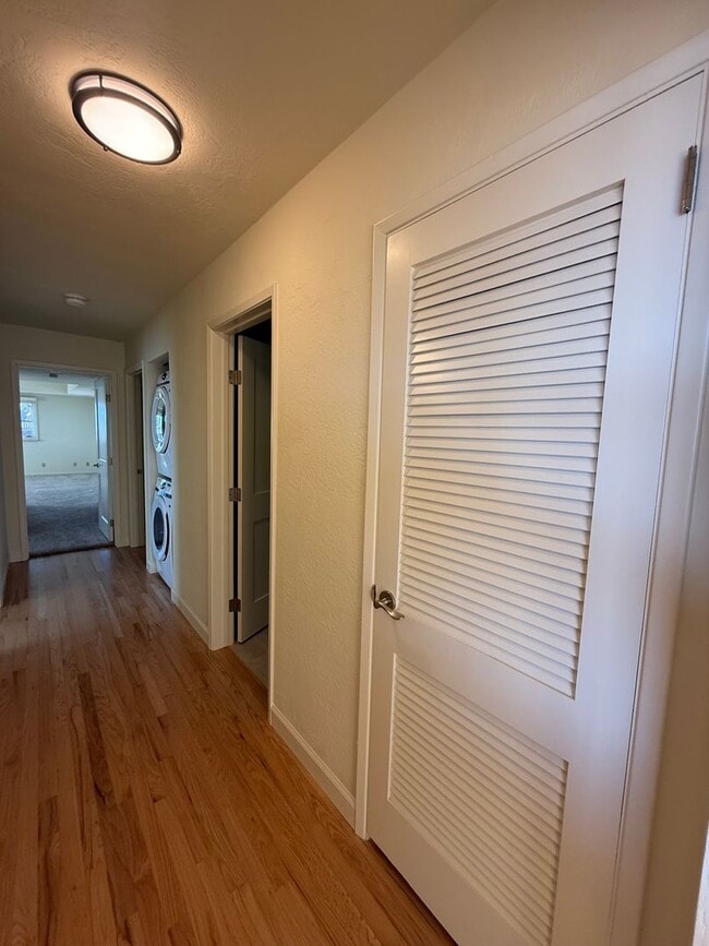 Building Photo - Panoramic Ocean View Home in Aptos!