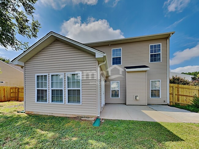 Building Photo - 415 Caperton Way