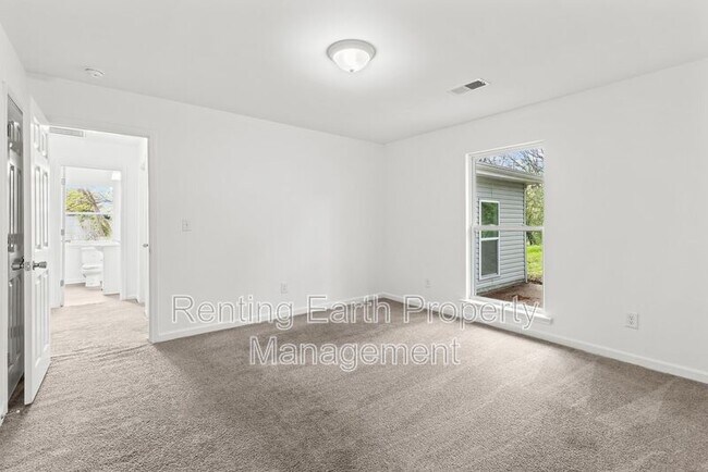 Building Photo - 4212 50th Ave N