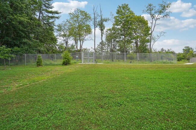 Building Photo - 2645 Burton Rd