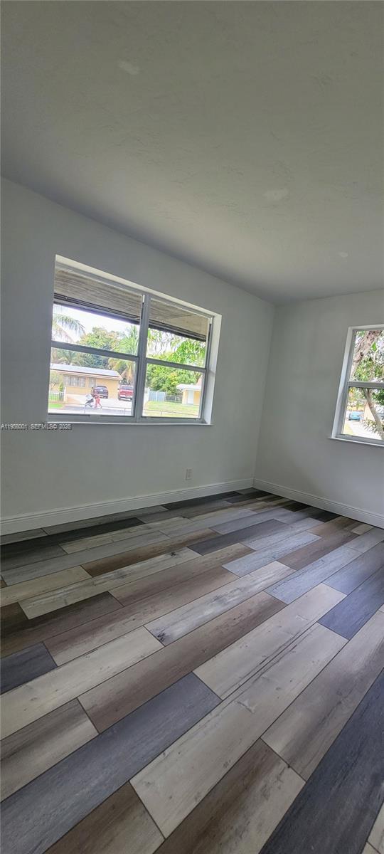 Building Photo - 1642 44th St