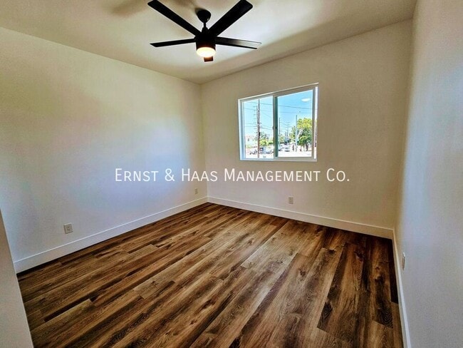 Building Photo - 5016 N Bentree Cir