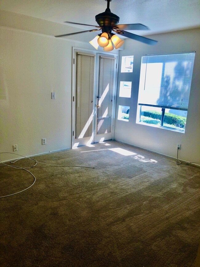 Building Photo - 3606 1st Ave