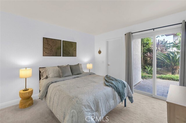 Building Photo - 25151 Via Playa