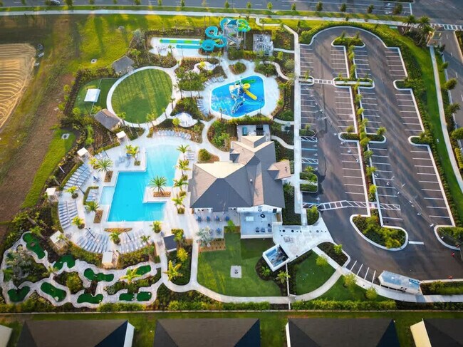 Building Photo - 9016 Sommerset Hills Dr