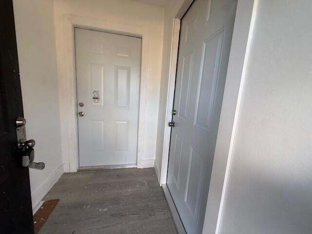 Building Photo - 904 4th St