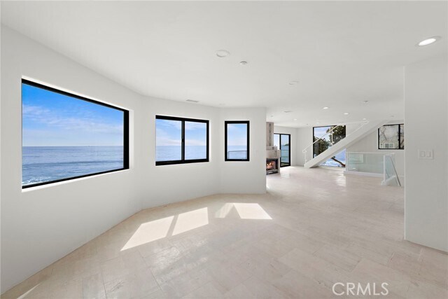 Building Photo - 715 Ocean Front