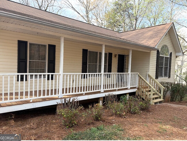 Building Photo - 39 Royal Oaks Ln