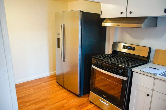 Building Photo - 84176 Corregidor Ave