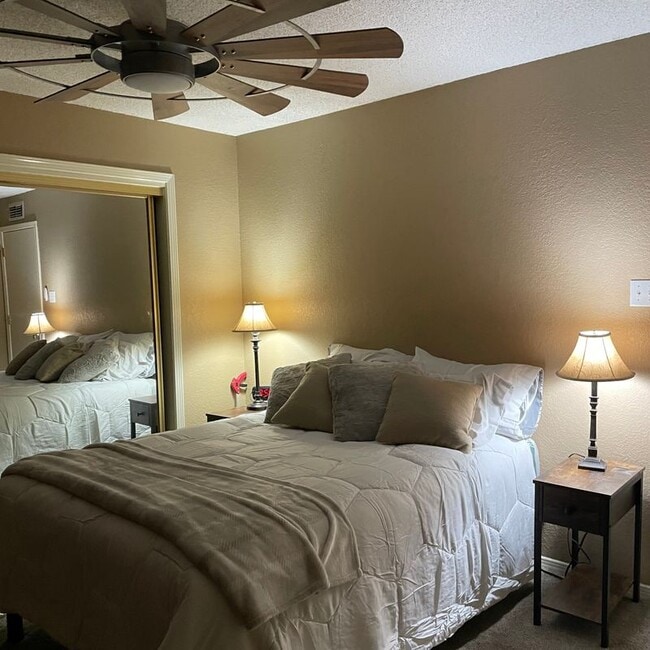 Building Photo - 213 White Mountain Meadows Dr