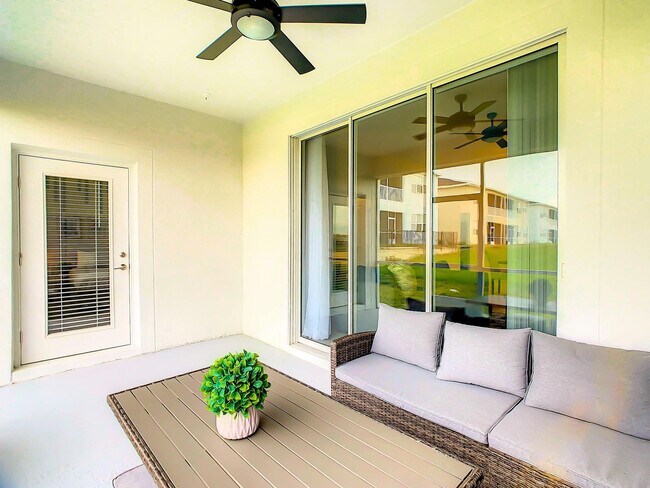 Building Photo - 9331 Sommerset Hills Dr