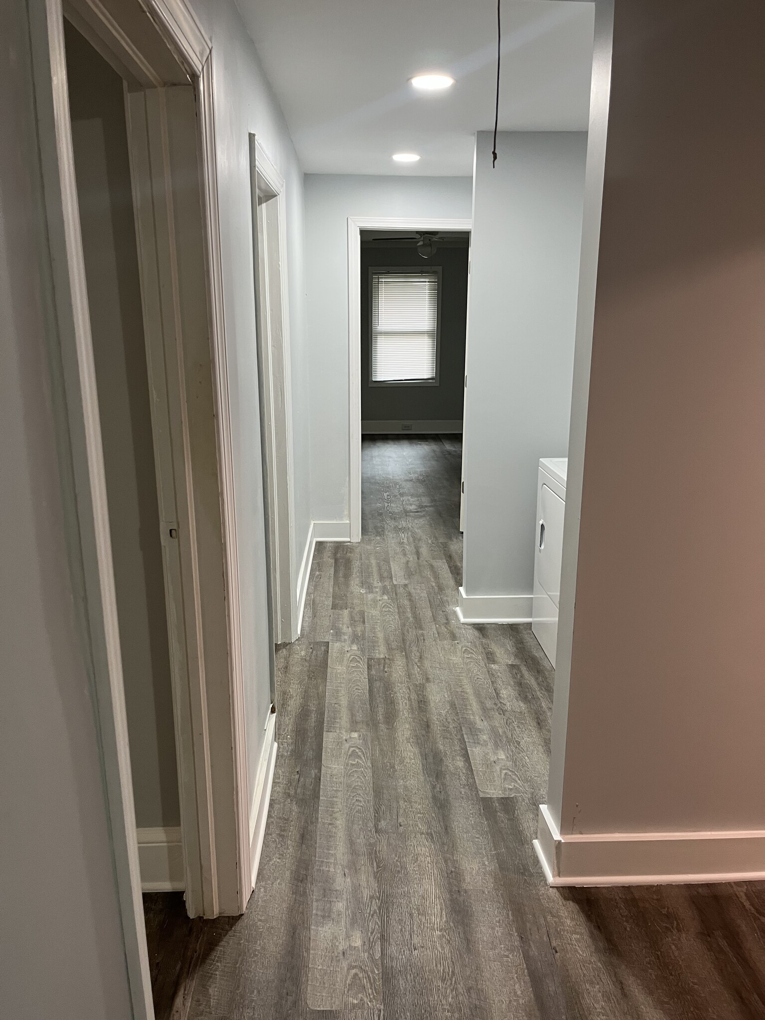 Building Photo - 220 Summey St