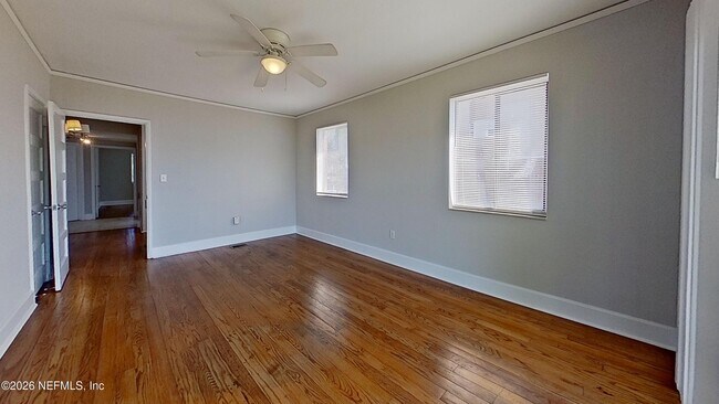 Building Photo - 1436 Le Baron Ave