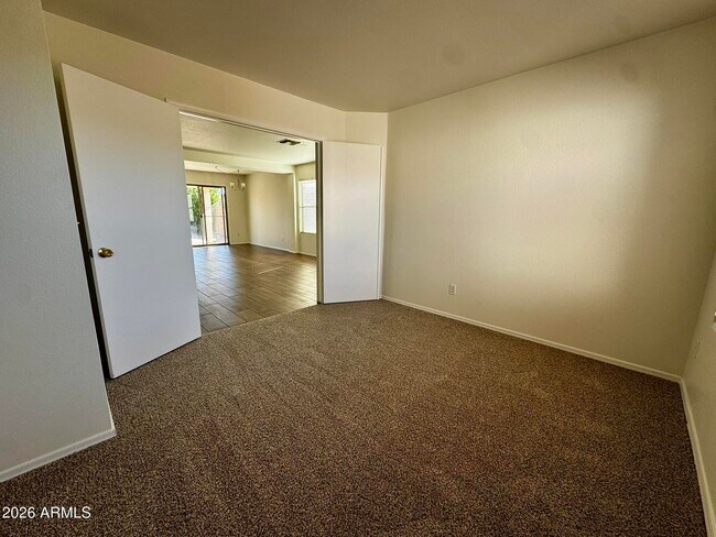 Building Photo - 15826 W Watson Ln
