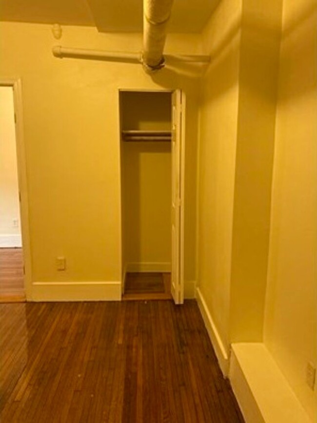 Building Photo - Brighton 4 Bed Available now