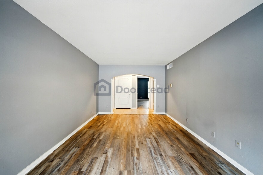Building Photo - 15931 Stillwood St