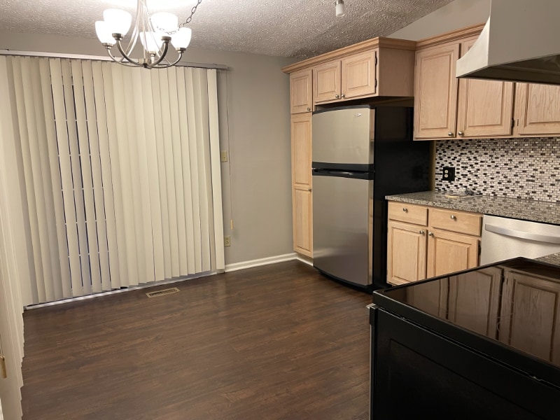 Building Photo - 3351 Chetwood Pl