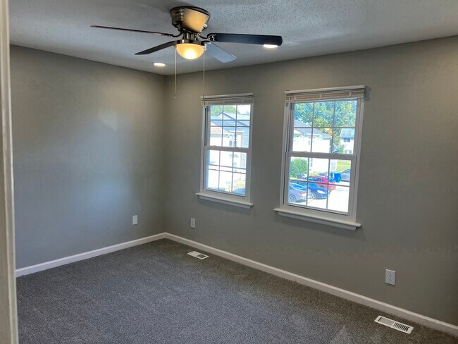 Building Photo - 1109 Netherland Ct