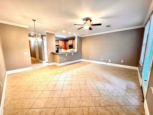 Building Photo - Spacious 3Bed/2.5Bath Townhouse in Quiet Neighborhood in Santa Rosa Beach