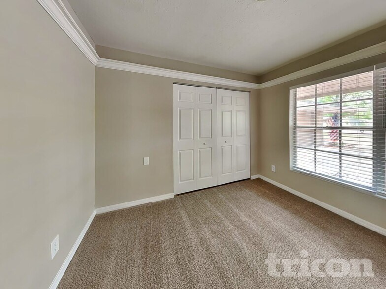 Building Photo - 14314 Ravenwood Ln