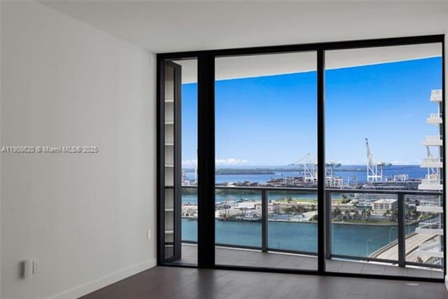 Building Photo - 500 Alton Rd