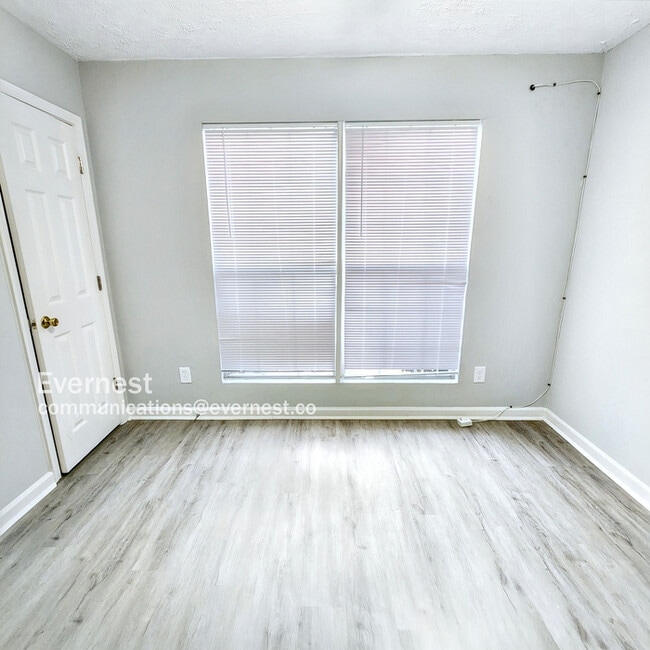 Building Photo - 4015 Marshwood Trce