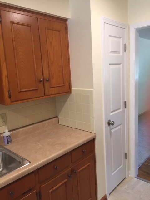 Nice size kitchen pantry. - 12601 Blue Ridge Ext