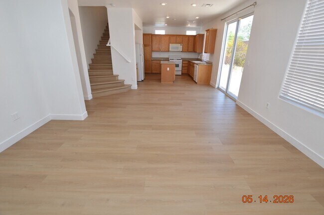 Building Photo - 2209 Silvered Bark Dr