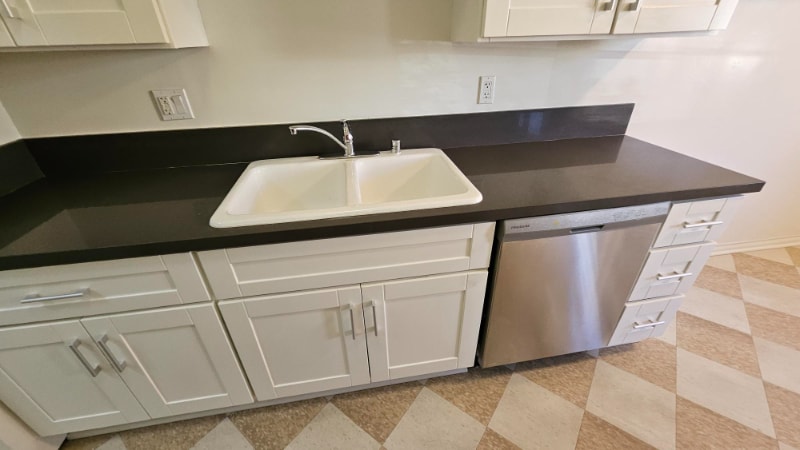 Building Photo - 355 Cochran Ave