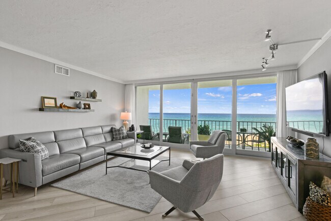 Building Photo - 2774 S Ocean Blvd