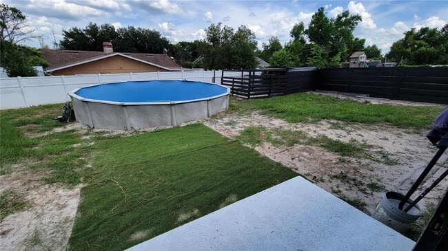 Building Photo - 3048 Bonkirk Dr