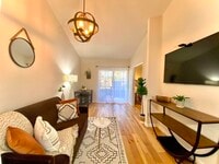 Building Photo - 1621 Hotel Cir S