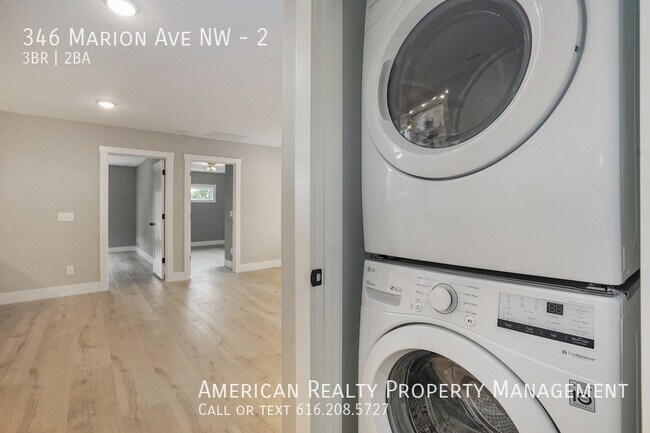Building Photo - 346 Marion Ave NW