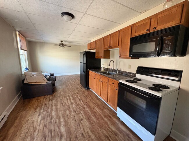 Building Photo - The Center Building in Igram