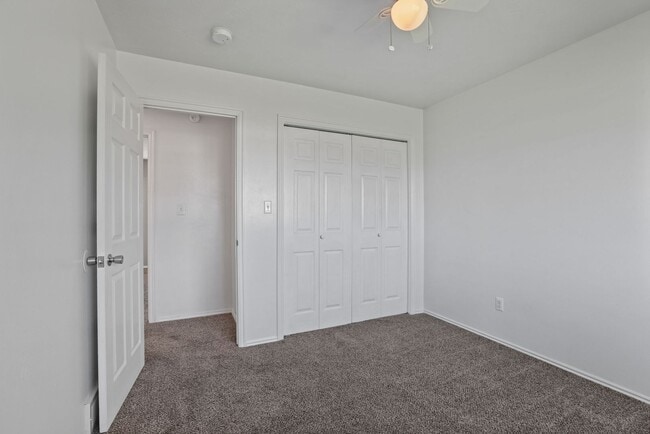 Building Photo - 5 Bed 3 Bath Home in Rigby