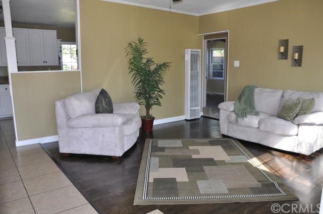 livingroom - 4740 Sawtelle Blvd