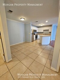 Building Photo - Sought after Avanti condo community!  Top ...