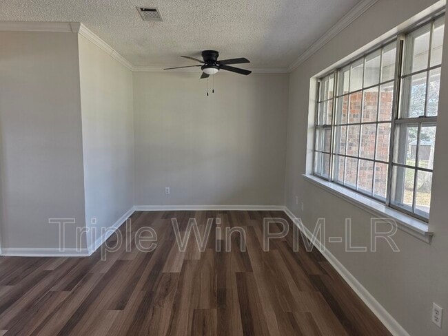 Building Photo - 1408 Johnson St